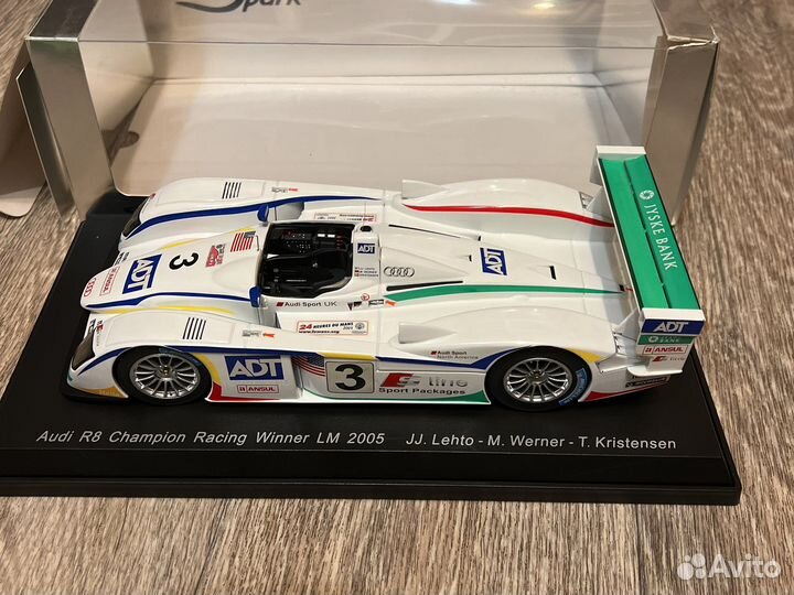 Audi R8 3.6L N 3 winner 24h LM 2005 1/18 Spark