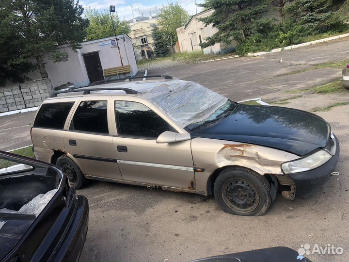 Запчасти на Opel Vectra b универсал