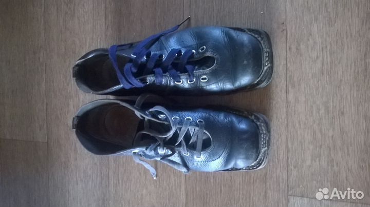 Ботинки лыжные