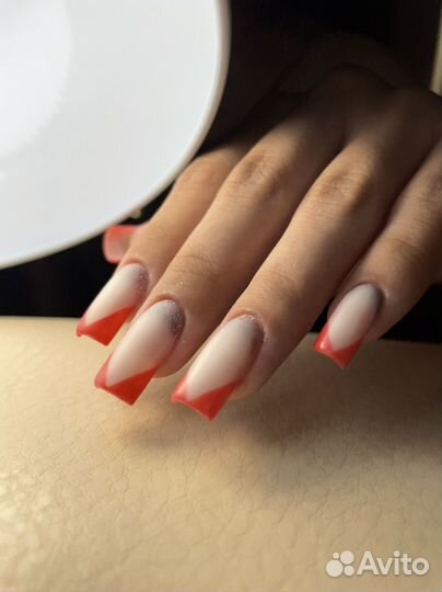 Маникюр