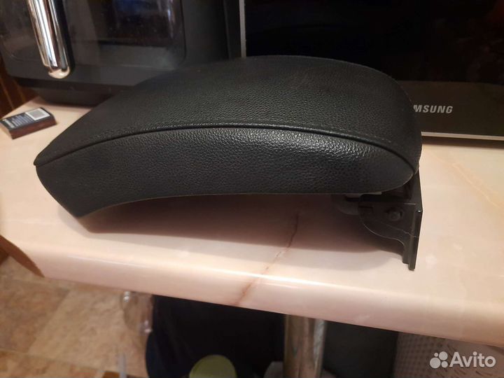 Подлокотник kia sportage 2