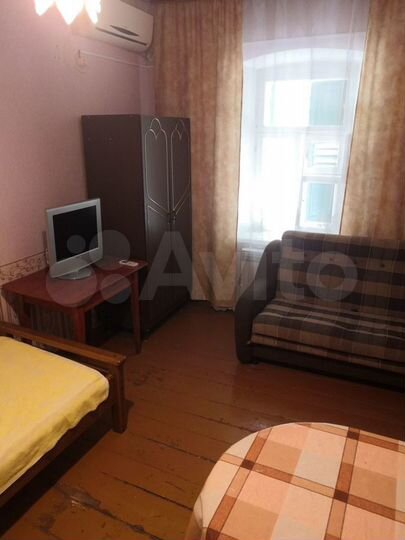 Комната 12 м² в 2-к., 1/1 эт.