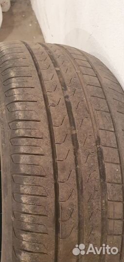 Pirelli Cinturato P7 235/45 R18 W