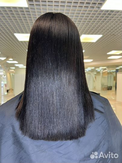 Кератиновое выпрямление волос