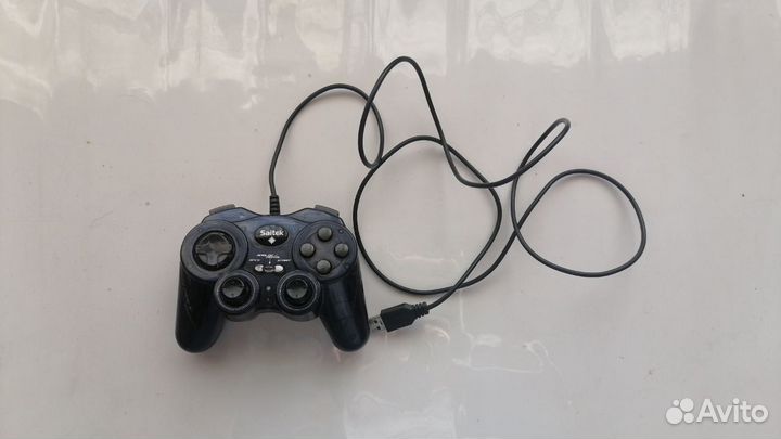 Джойстик Saitek Rumble