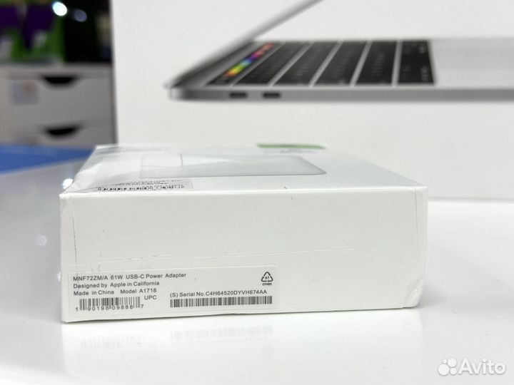Блок питания Apple USB-C 61W оригинал для MacBook