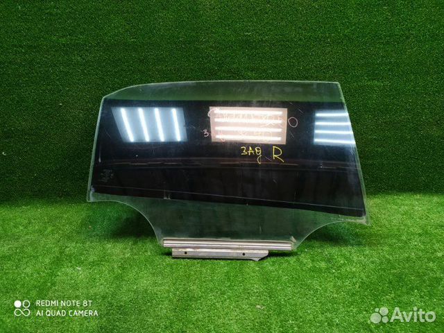Стекло двери заднее правое Toyota Corolla 150