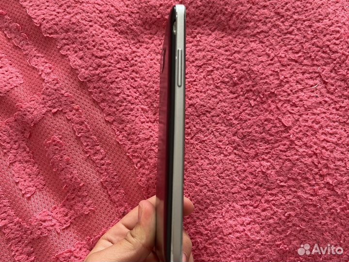 Телефон Samsung galaxy j2 prime