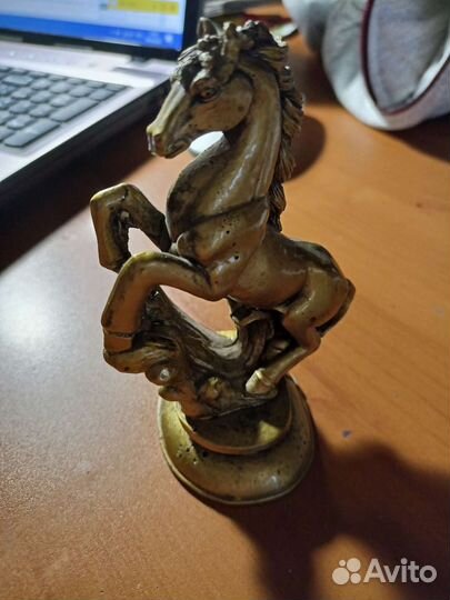 Статуэтка подарок сувенир конь