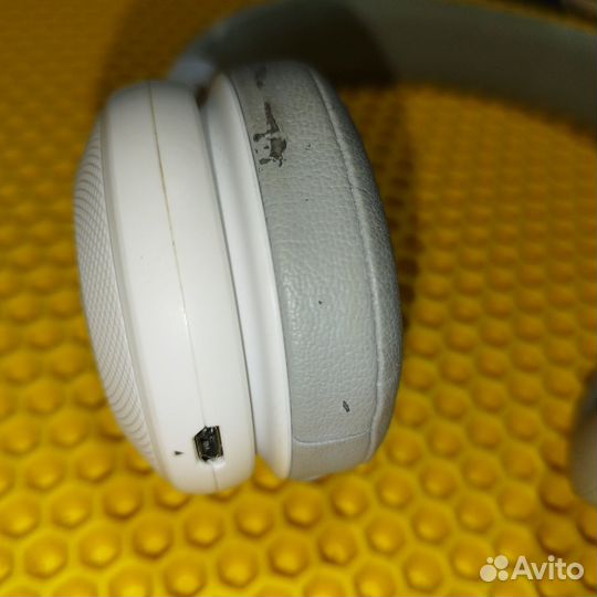 П) Наушники JbL E-series