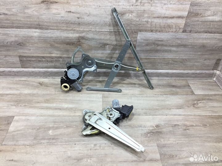 Стеклоподъемник левый правый Camry 40 / Камри