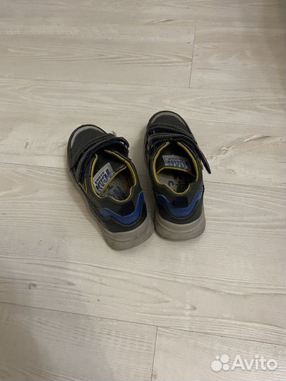 Кроссовки для мальчика 28 размер