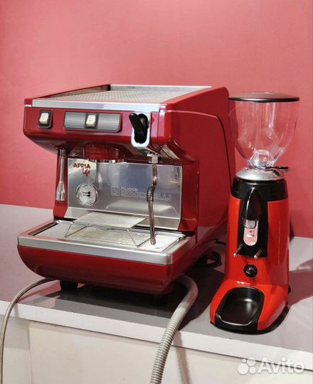 Кофемашина Nuova Simonelli Appia Life 1 GR S