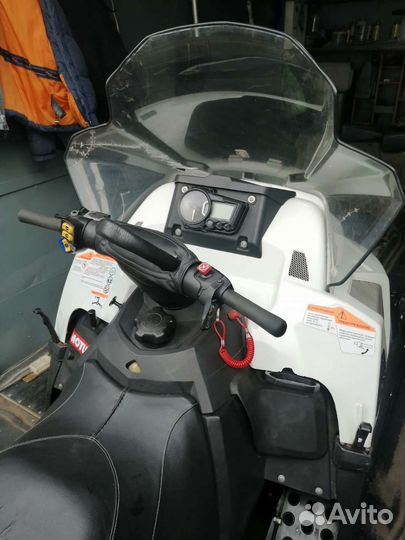 Продам снегоход Stels Viking 600