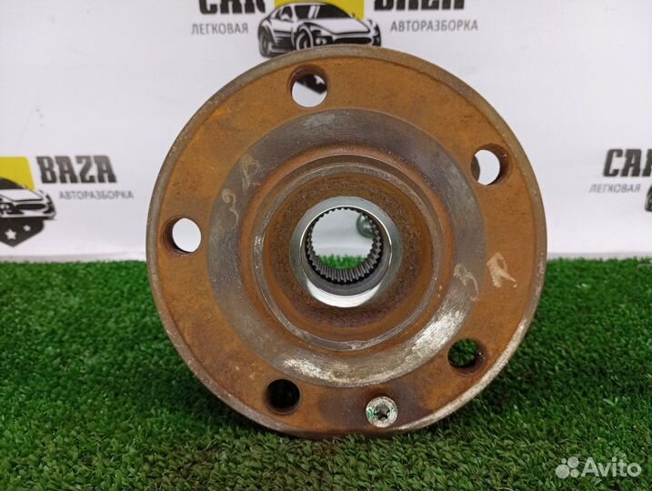 Ступица задняя правая R