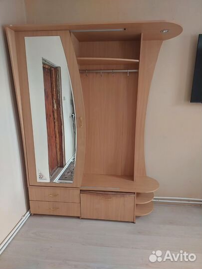 Шкаф прихожая бу