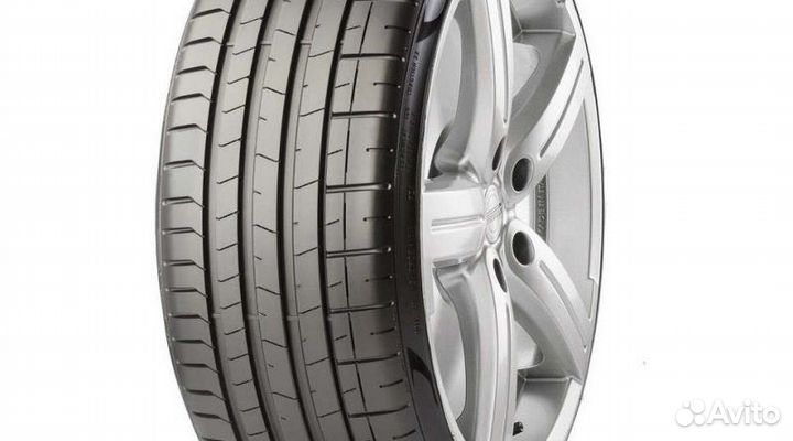 Pirelli P Zero PZ4 295/35 R21 и 315/35 R21 111Y