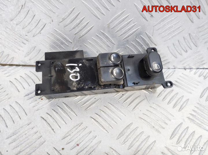 Блок управления стеклоподъемниками Hyundai i30