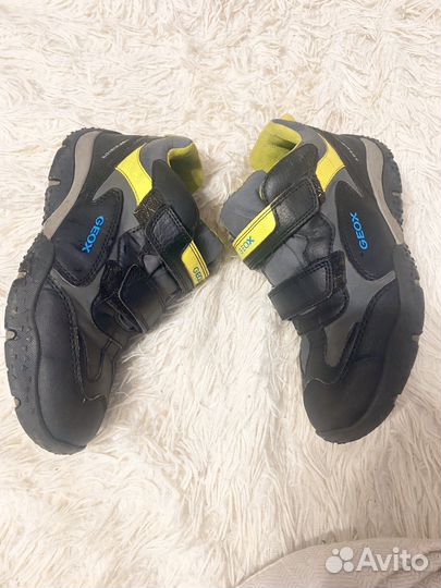 Демисезонные ботинки кроссовки geox 37