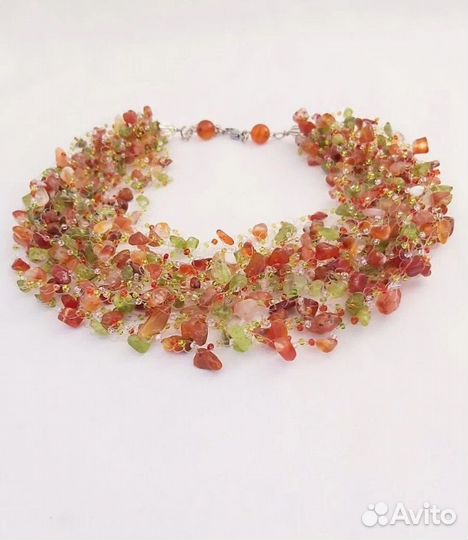 Колье из натуральных камней