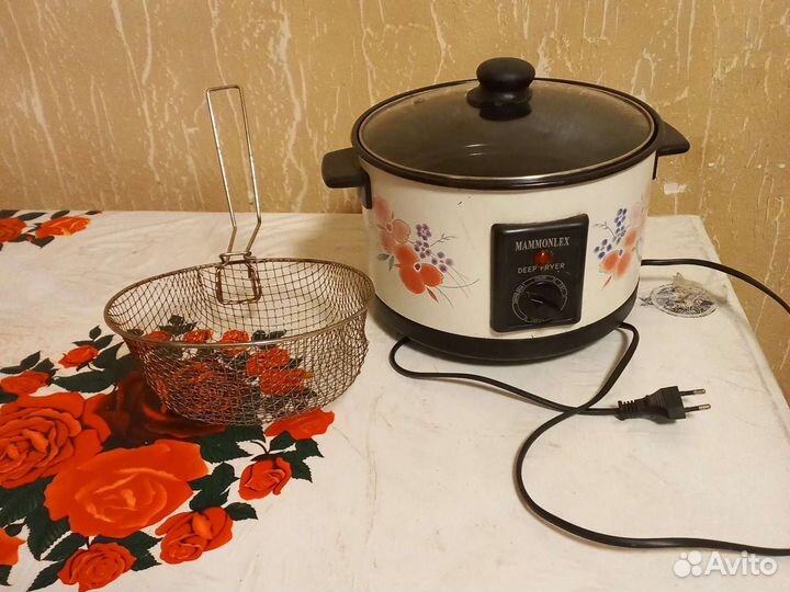 Электрическая кастрюля