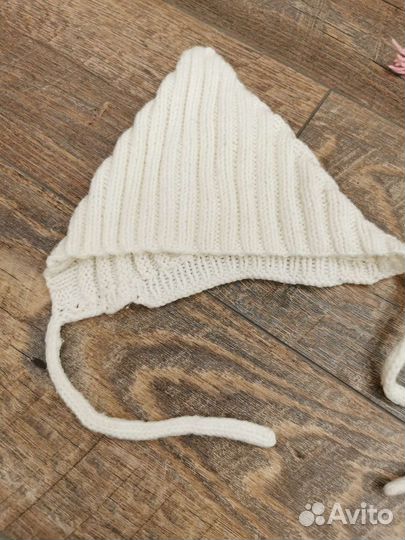 2 шапки демисезон для малышей до 1 года