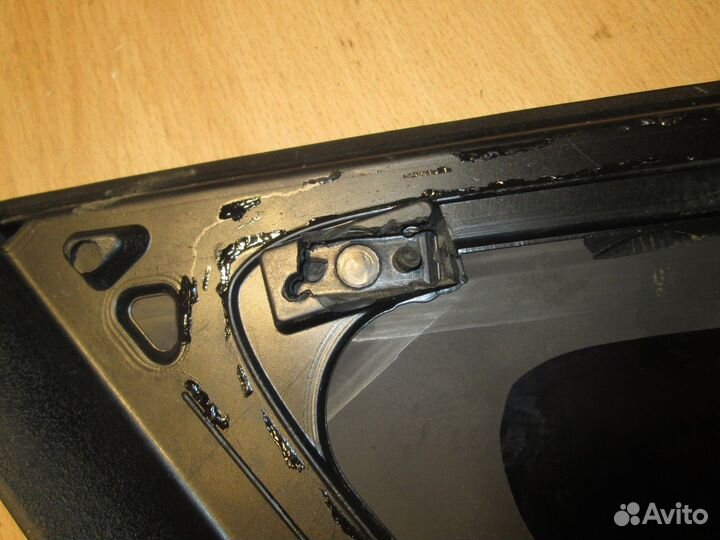 Стекло кузовное глухое правое (Kia Ceed)