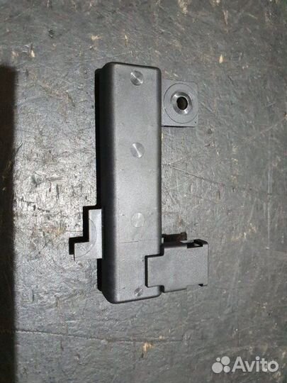 Антенна Audi S8 D3 BSM 2006