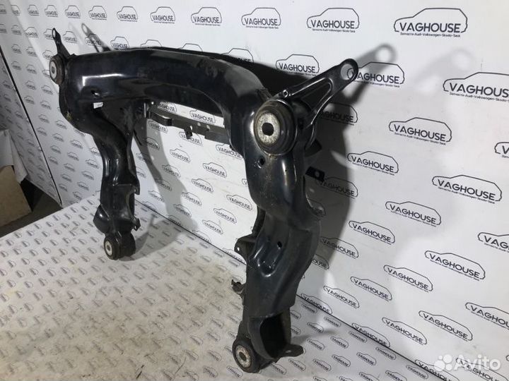 Подрамник передний Audi A6 C5 2.4 ARJ 1998