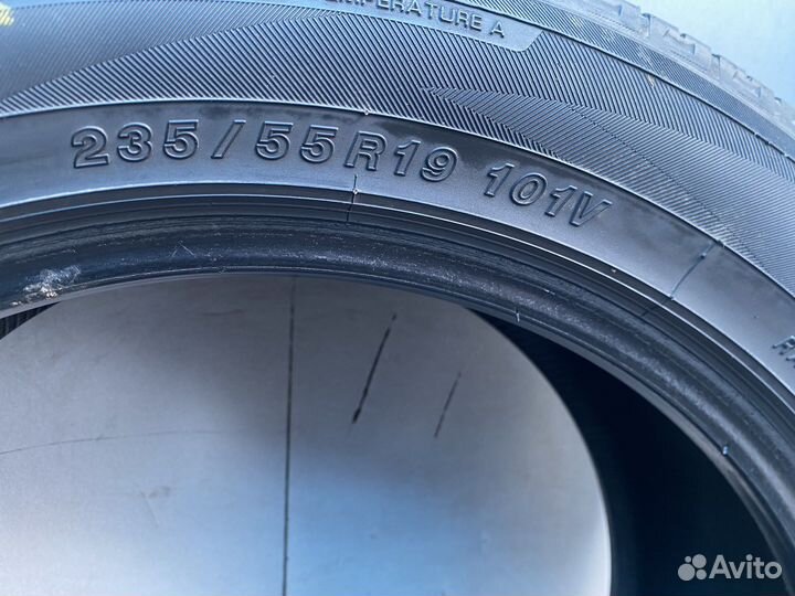 Yokohama Geolandar SUV G055 235/55 R19