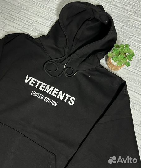 Худи Vetements черная