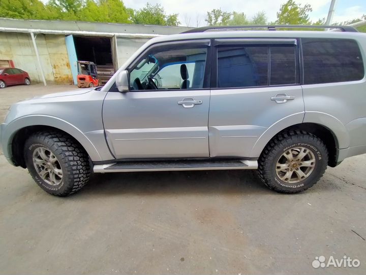 Bfgoodrich Mud-Terrain T/A KM2 265/70 R17