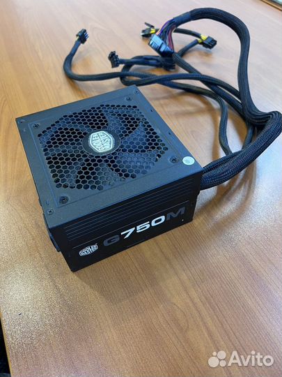 Блок питания Cooler Master g750m