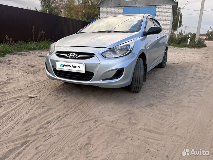 Hyundai Solaris 1.4 МТ, 2012, 165 000 км