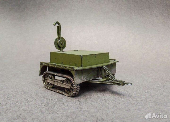 Модель универсальной гусеничной тележки Tr