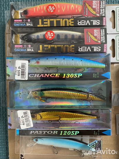 Набор воблеров в коробках