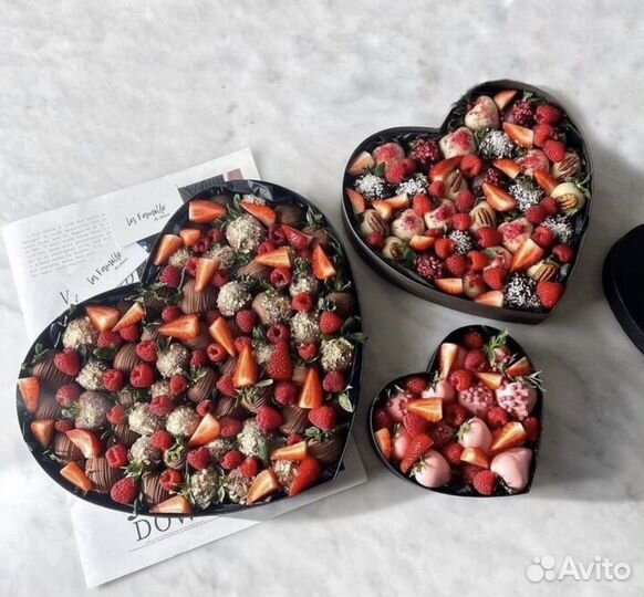 Клубника в шоколаде букеты