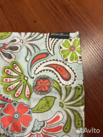 Накидка дл кормления Eddie bauer