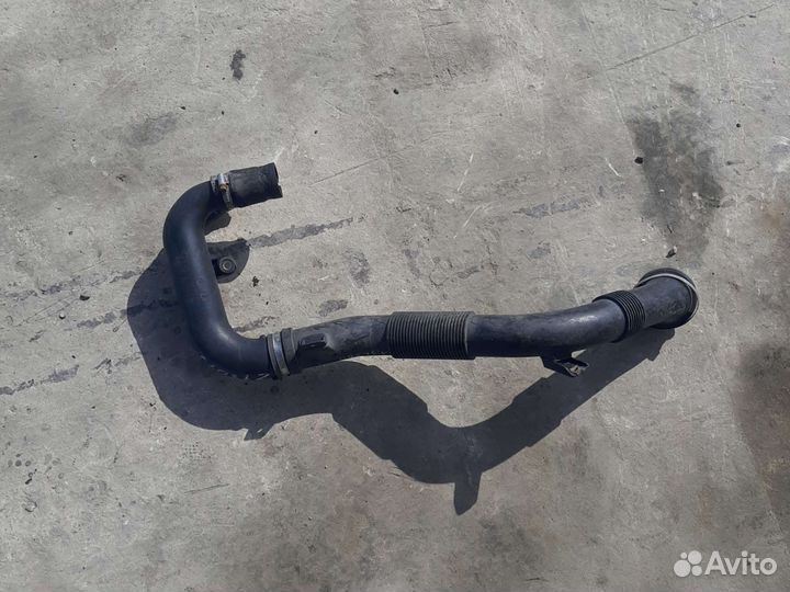 Патрубок воздушный Opel Corsa D 1.3 cdti