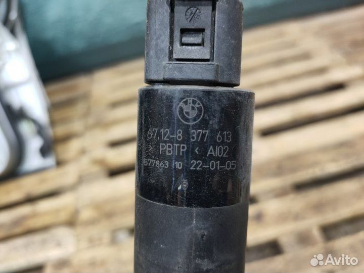 Насос омывателя фар Bmw 5 E61 N52B25 2008