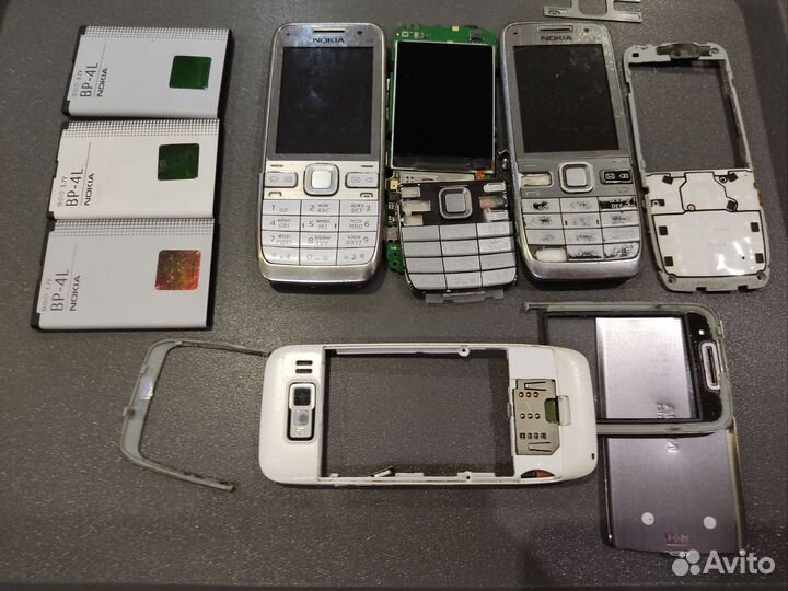 Nokia E52