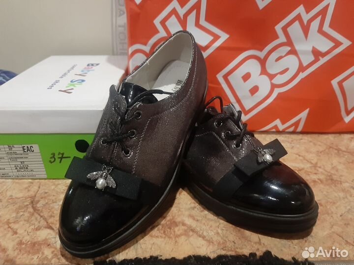 Ботинки демисезонные для девочки 36-37