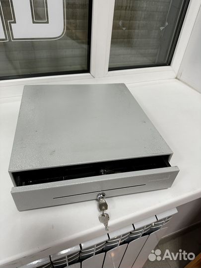 Кассовый ящик для денег бу