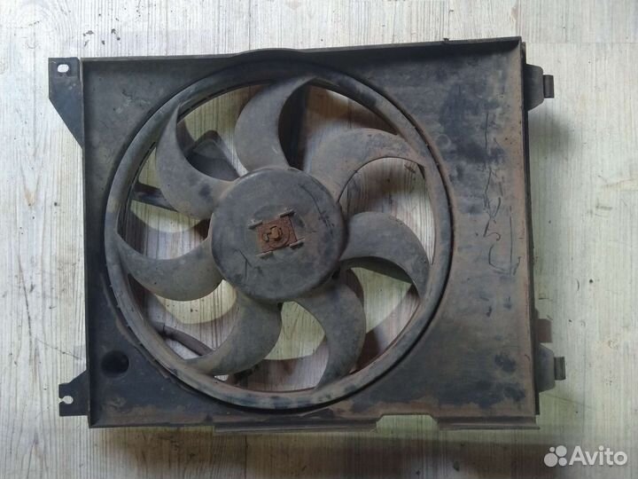 Вентилятор кондиционера Hyundai Sonata