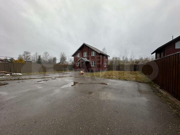 Дом 98,5 м² на участке 8,5 сот.