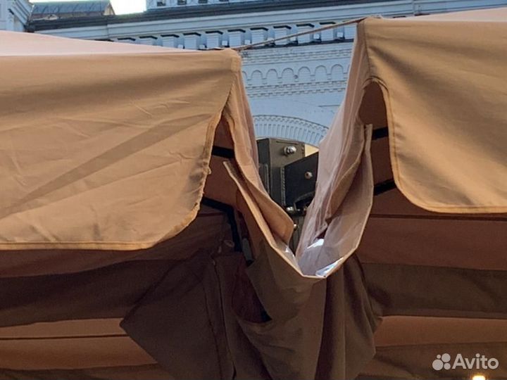 Уличный зонт для кафе