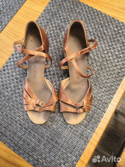 Туфли для бальных танцев латина