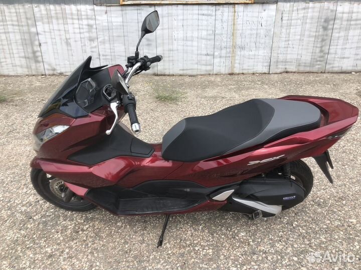Скутер Honda PCX 125A