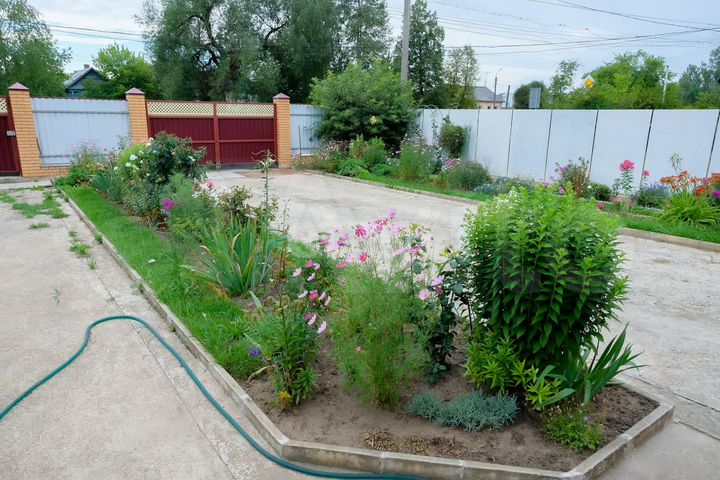 Дом 201,6 м² на участке 10 сот.