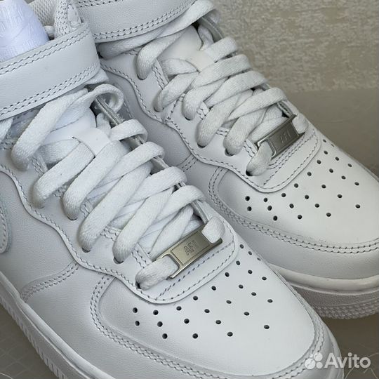 Кроссовки Nike Air Force 1 Mid '07 'Triple White'